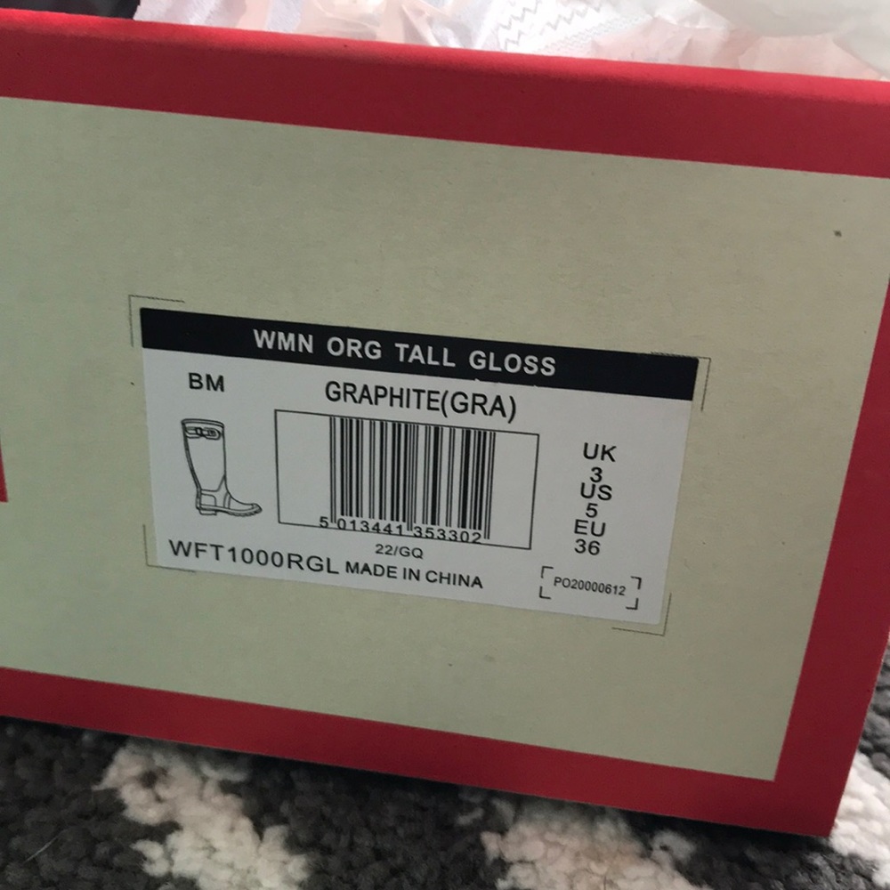 NIB tall Hunter rain boots - Picture 4 of 8